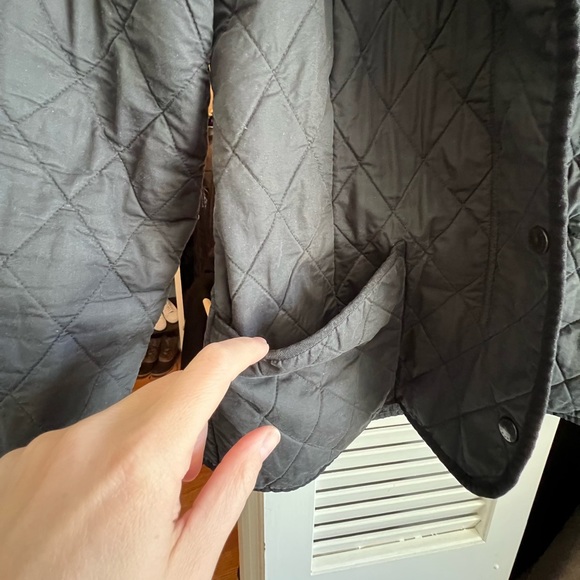 Barbour Duracott Polarquilt Jacket. Great jacket but too tight for me. - Picture 5 of 11